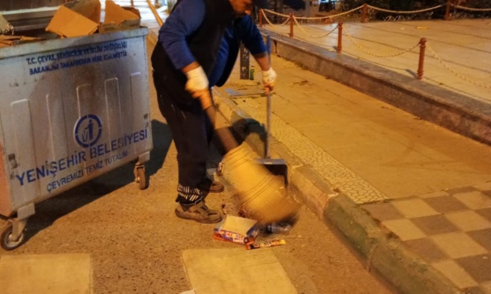 YENİŞEHİR’DE TEMİZLİK MESAİSİ
