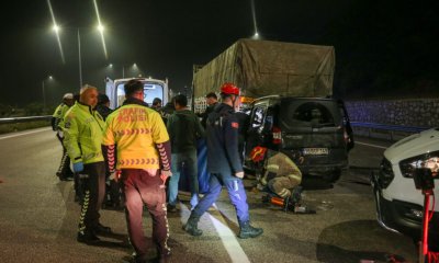 TIRA ÇARPAN SÜRÜCÜ HAYATINI KAYBETTİ